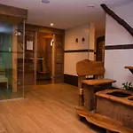 Burg Szálloda 4*