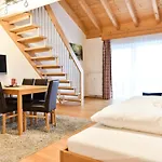 Burg 4*