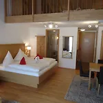 Hotel Burg
